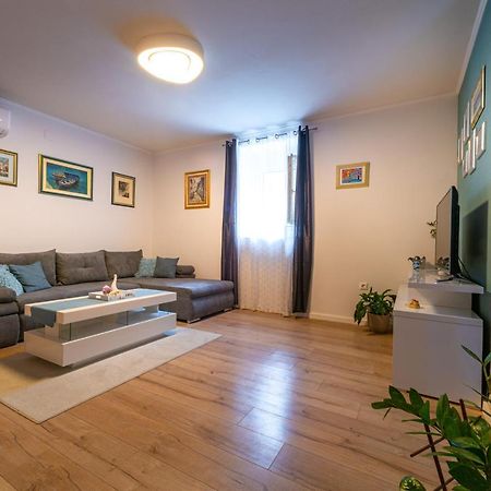 Apartment Anika Split Bagian luar foto
