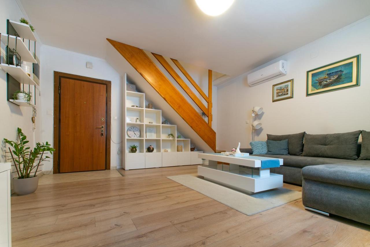 Apartment Anika Split Bagian luar foto