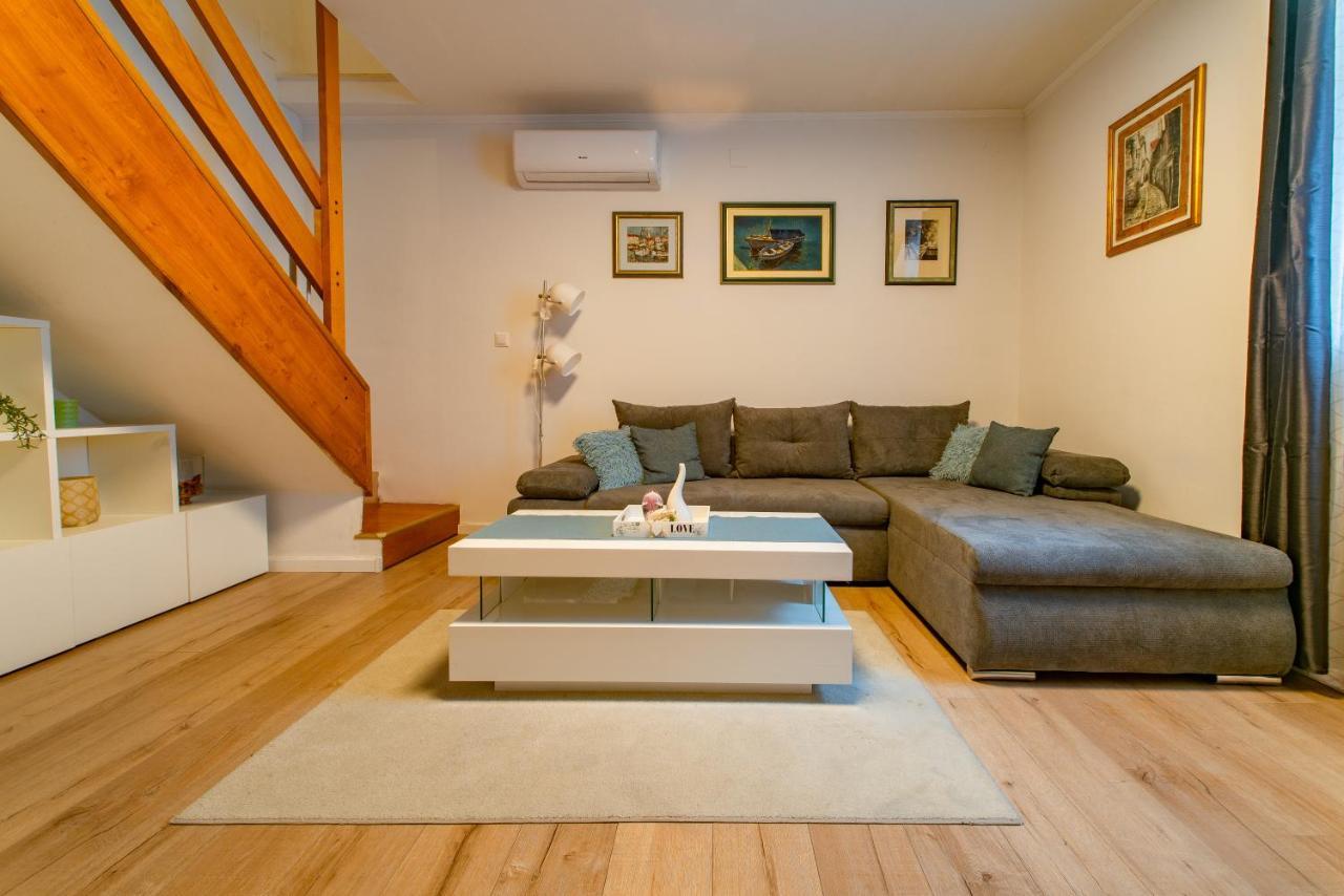 Apartment Anika Split Bagian luar foto
